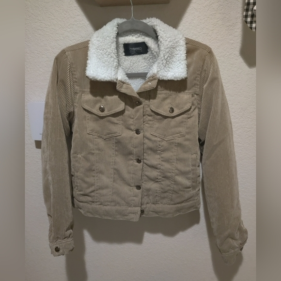 NWOT, XS, corduroy bomber jacket w/ polyester & faux sherling lining, cream/tan - Picture 2 of 5